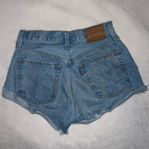 LEVIS - Picture 2 of 2